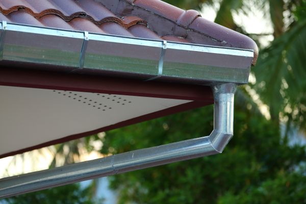 Metal Gutter Repair in Henderson