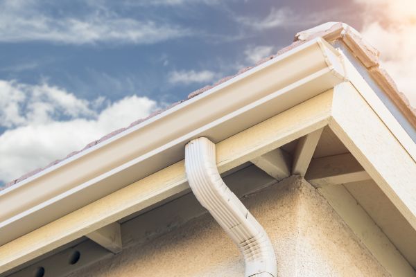 Seamless Gutter Replacement in Henderson
